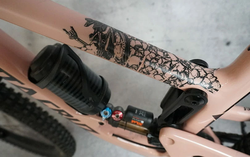 Dyedbro Kit De Protection Du Cadre - Ride Or Die Black 5 Dyedbro Kit De Protection Du Cadre - Ride Or Die Black – Image 3