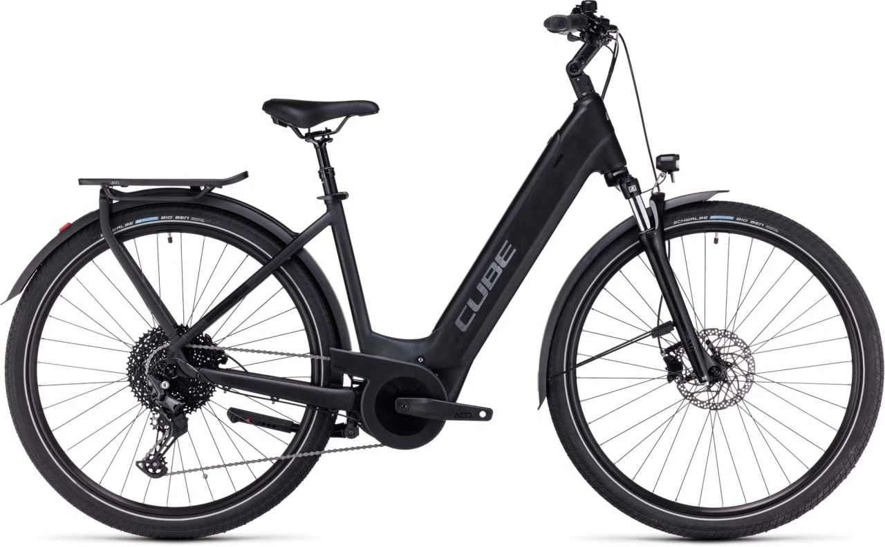 Cube Touring Hybrid Pro 625 Black N Metal Vélo Trekking électrique Col De Cygne 3 Cube Touring Hybrid Pro 625 Black N Metal Vélo Trekking électrique Col De Cygne