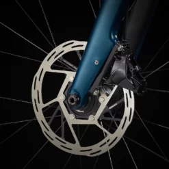 Domane SL 6 ETap Satin Dark Aquatic/Satin Trek Black 21 Domane SL 6 ETap Satin Dark Aquatic/Satin Trek Black -Vélos Soldes DomaneSL6eTap 22 35028 B Alt7