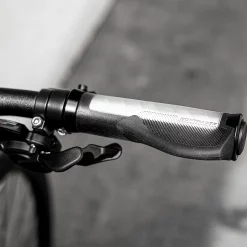 Trek FX 3 Disc Equipped Viper Red To Cobra Blood Fade 24 Trek FX 3 Disc Equipped Viper Red To Cobra Blood Fade -Vélos Soldes FX3DiscEquipped 22 35107 B Alt2